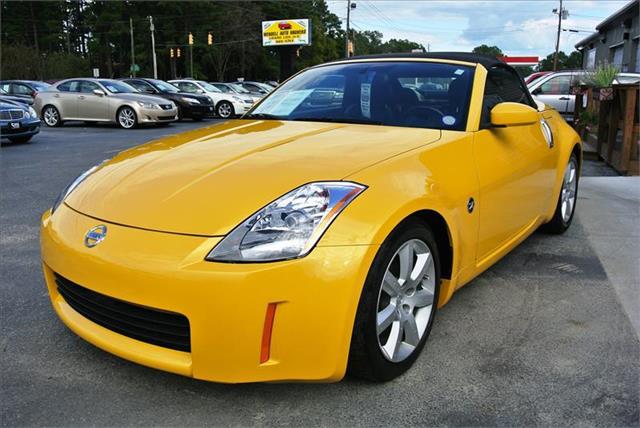 2004 nissan 350z convertible for sale