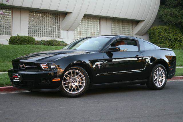 2012 Ford mustang v6 2dr coupe #2